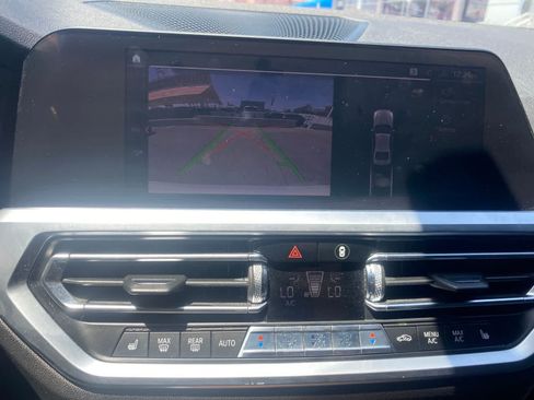 Used 2019 BMW 330i Sedan w/ Premium Package RWD image 16