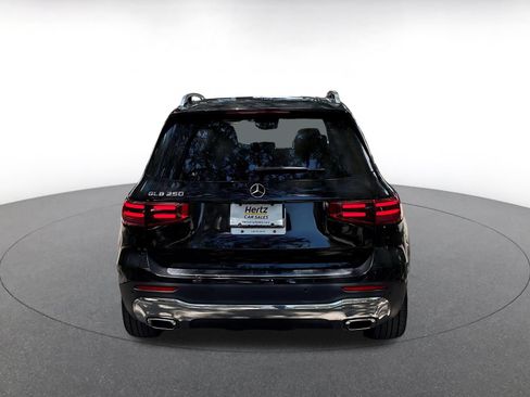 Used 2025 Mercedes-Benz GLB 250 image 6