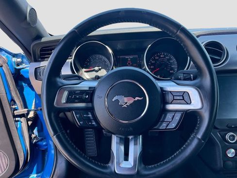 Used 2021 Ford Mustang GT RWD image 11