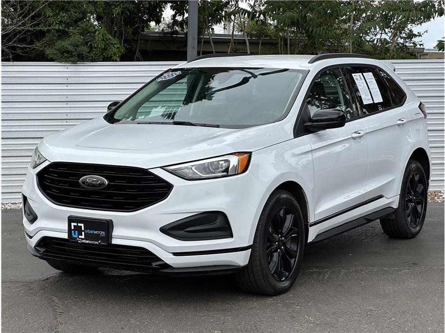 Used 2024 Ford Edge SE w/ Black Appearance Package AWD/4WD image 6