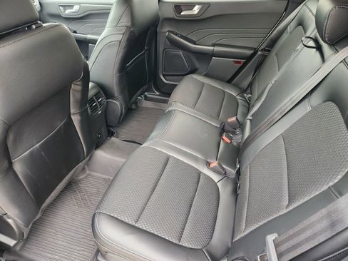 New 2026 Ford Escape SE image 24