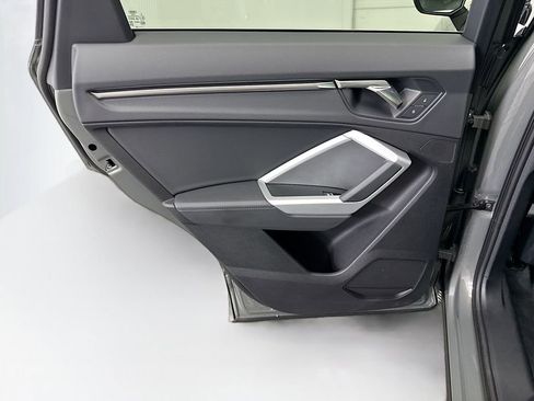 Certified 2025 Audi Q3 2.0T Premium w/ Convenience Package image 24