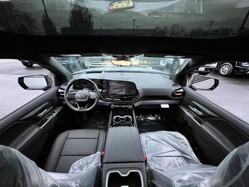 New 2025 Chevrolet Silverado EV RST image 23