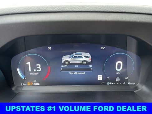New 2025 Ford Explorer Active image 2