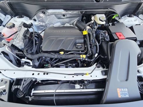 New 2026 Chevrolet Trax LT w/ Driver Confidence Package FWD image 11