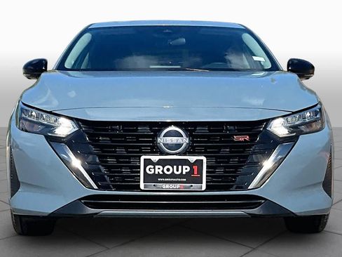 Used 2024 Nissan Sentra SR w/ SR Premium Package FWD image 4