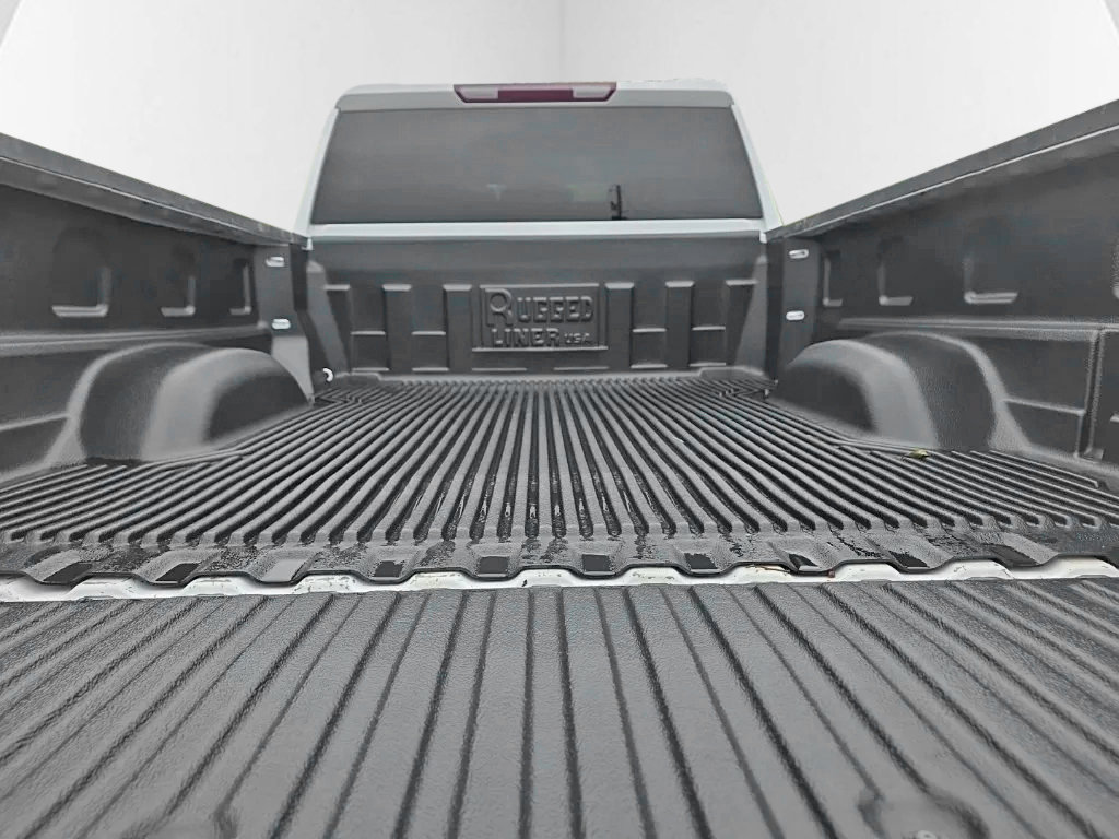Used 2022 GMC Sierra 2500 Pro w/ Convenience Package AWD/4WD image 33