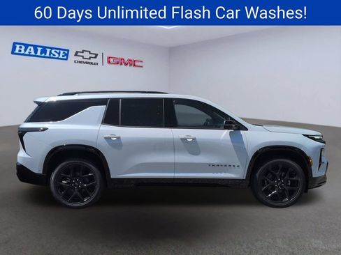 New 2026 Chevrolet Traverse RS AWD/4WD image 2