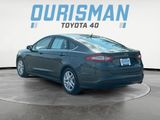Used 2016 Ford Fusion SE image 4