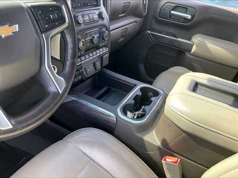 Used 2019 Chevrolet Silverado 1500 LTZ w/ LTZ Plus Package AWD/4WD image 19