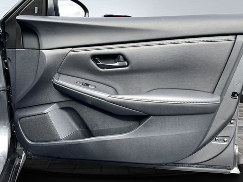 Certified 2025 Nissan Sentra S image 24