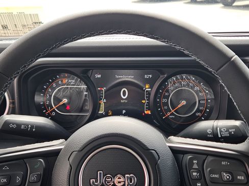 New 2026 Jeep Gladiator Sport image 15