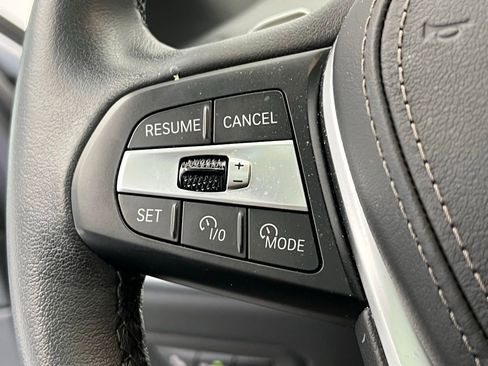 Certified 2025 BMW X5 sDrive40i w/ Climate Comfort Package RWD image 18