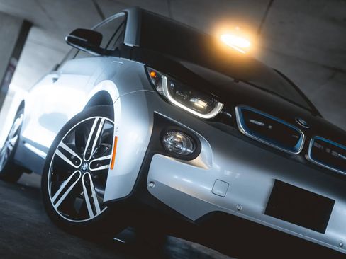 Used 2015 BMW i3 w/ Range Extender image 6