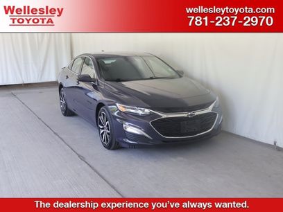 Used 2025 Chevrolet Malibu RS