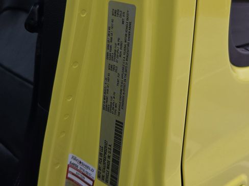 Used 2023 Jeep Wrangler Sahara w/ Cold Weather Group image 35