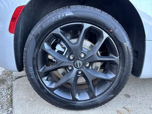 New 2026 Chrysler Pacifica Select image 11