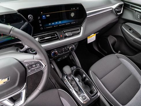 New 2026 Chevrolet TrailBlazer LT AWD/4WD image 22