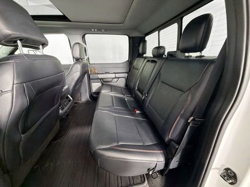 Used 2021 Ford F150 Lariat w/ Equipment Group 502A High image 26