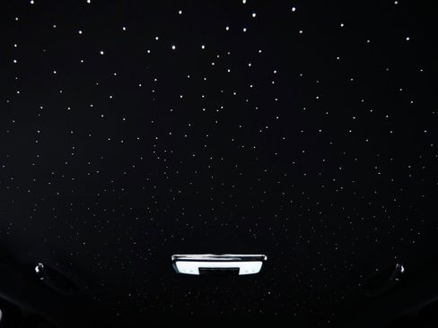 Used 2023 Rolls-Royce Cullinan image 19