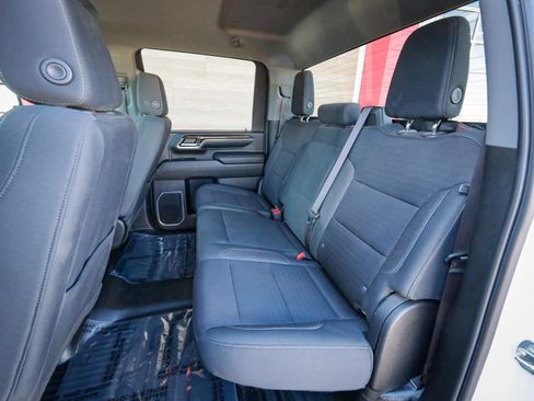 Used 2024 GMC Sierra 3500 SLE w/ SLE Convenience Package image 30