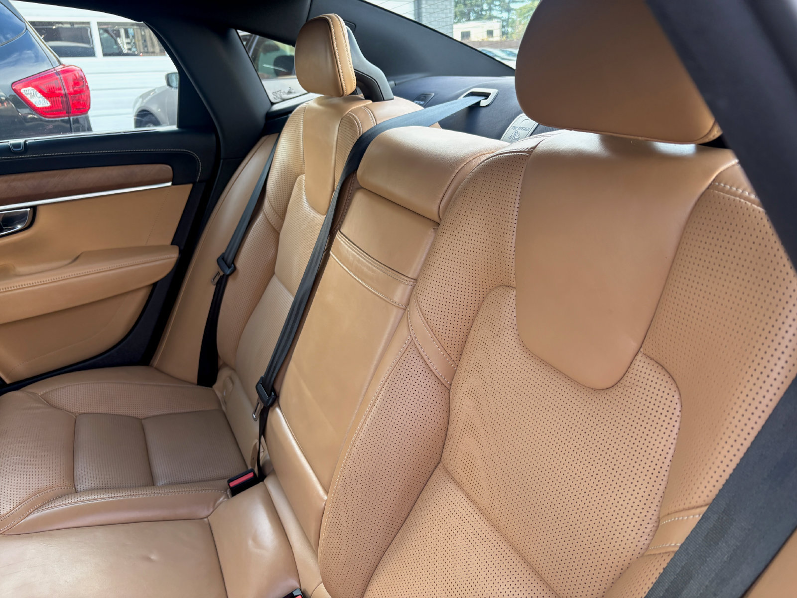 Used 2017 Volvo S90 T6 Inscription w/ Vision Package AWD/4WD image 16