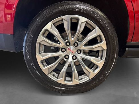 Used 2022 GMC Yukon Denali w/ Denali Premium Package AWD/4WD image 20