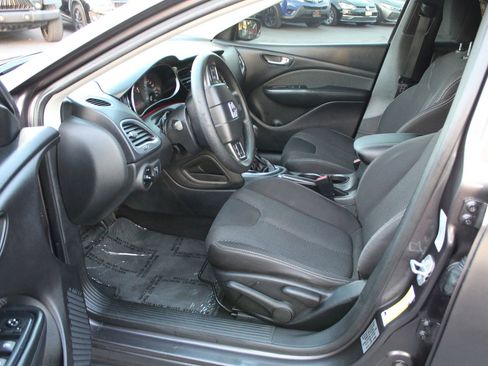 Used 2015 Dodge Dart SXT FWD image 9