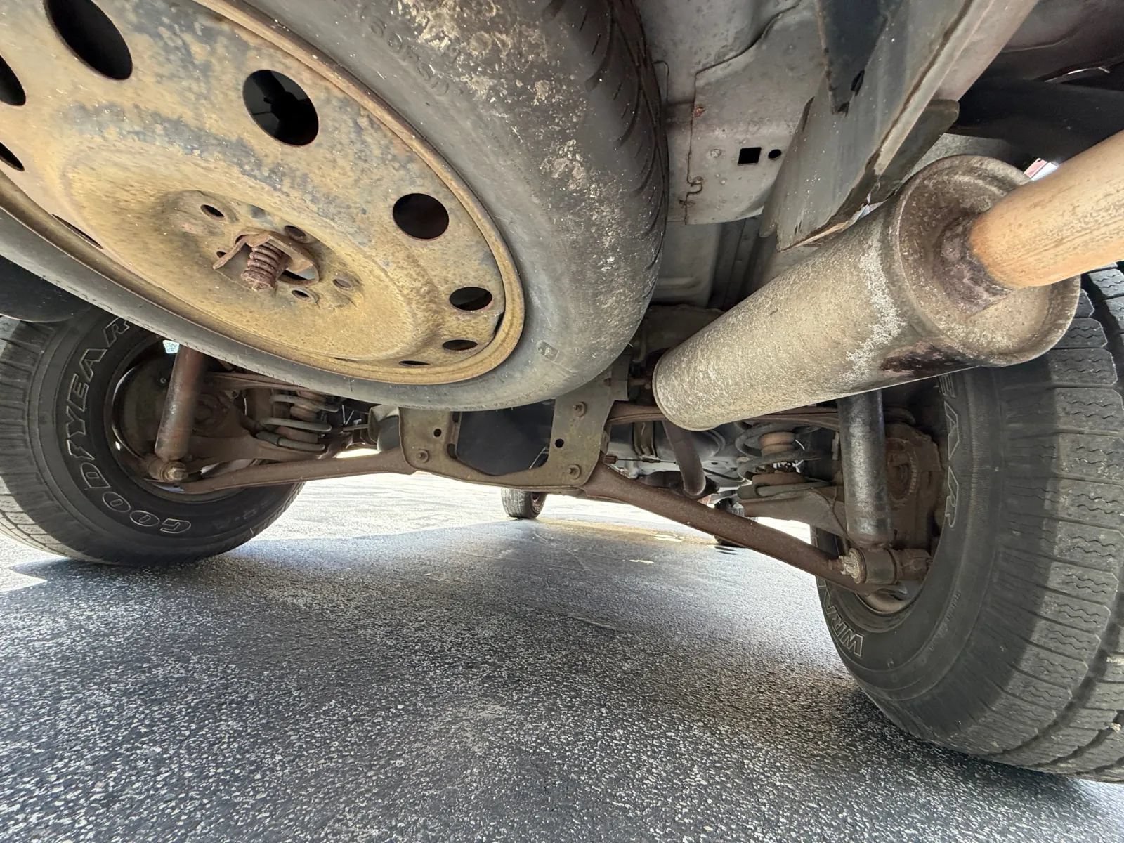 Used 2007 Ford Escape XLS FWD image 24