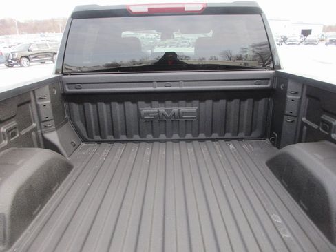 New 2026 GMC Sierra 1500 SLT w/ SLT Premium Package image 7