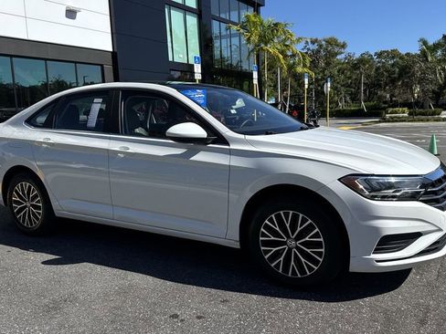 Used 2021 Volkswagen Jetta SE image 7