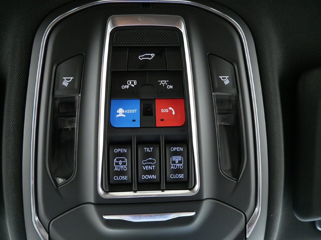 New 2027 Jeep Grand Cherokee Limited AWD/4WD image 28