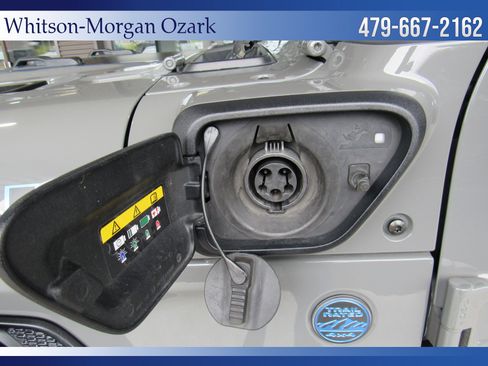 Used 2021 Jeep Wrangler Unlimited Rubicon 4xe w/ Steel Bumper Group AWD/4WD image 36