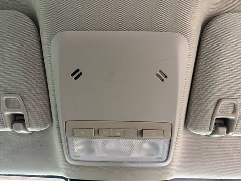 Used 2019 Buick Encore Preferred FWD image 29