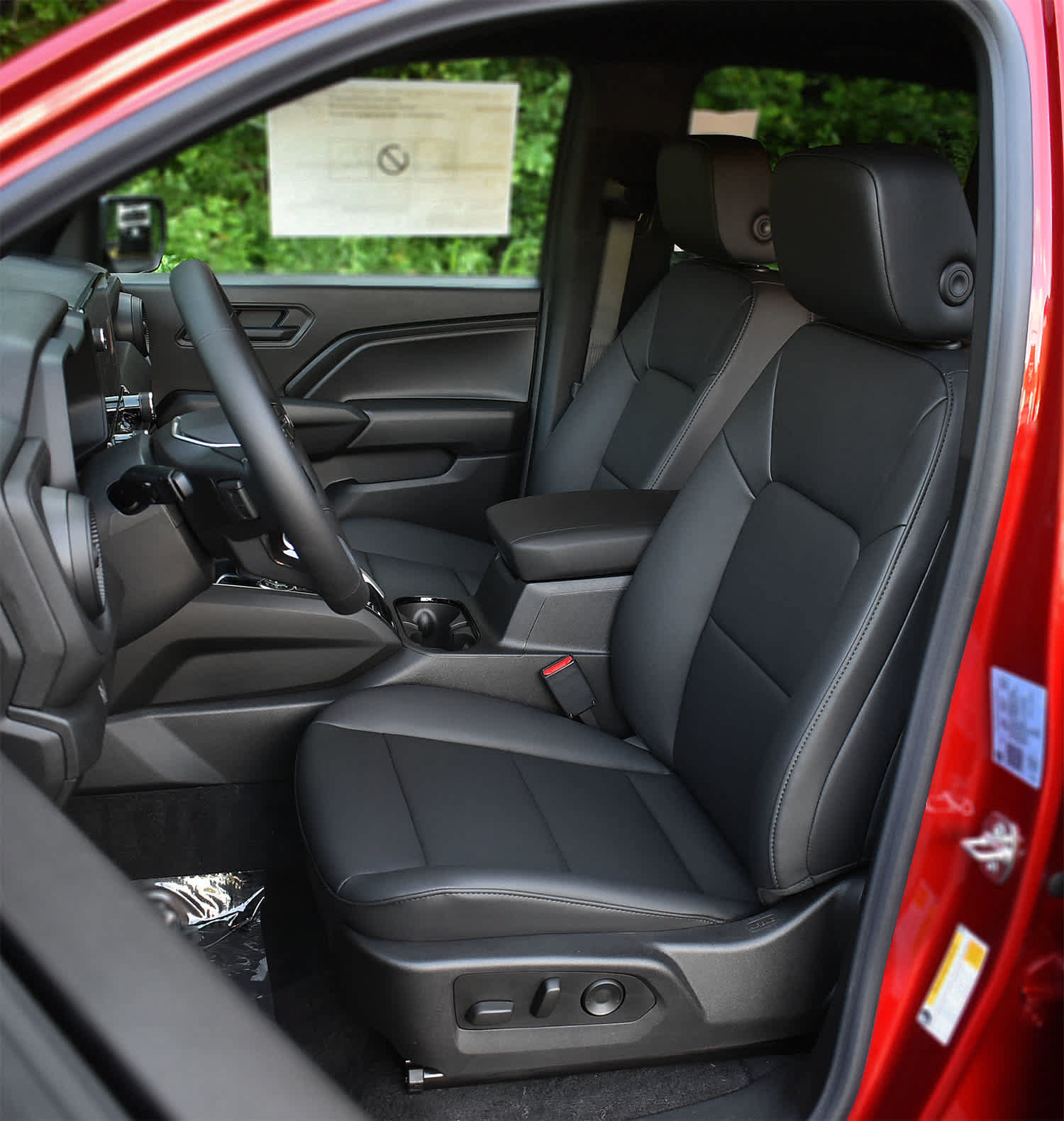 New 2026 Chevrolet Colorado Trail Boss AWD/4WD image 9