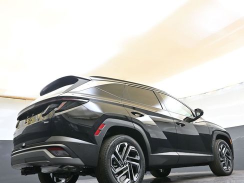 New 2026 Hyundai Tucson Limited image 43