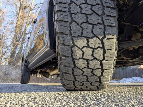 Used 2022 GMC Sierra 3500 Denali w/ Denali Black Diamond Edition image 37