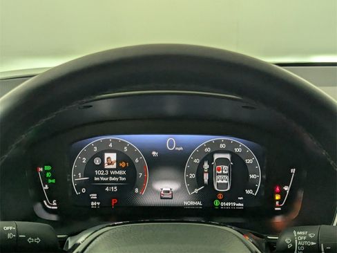 Used 2024 Honda Civic Sport Touring image 17