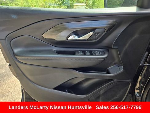 Used 2023 GMC Terrain SLE w/ Driver Convenience Package AWD/4WD image 21