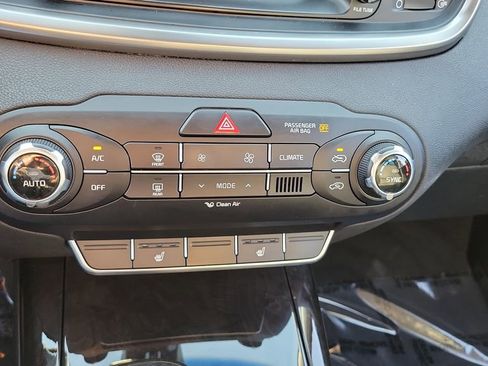 Used 2017 Kia Sorento EX w/ EX Advanced Touring Package image 23