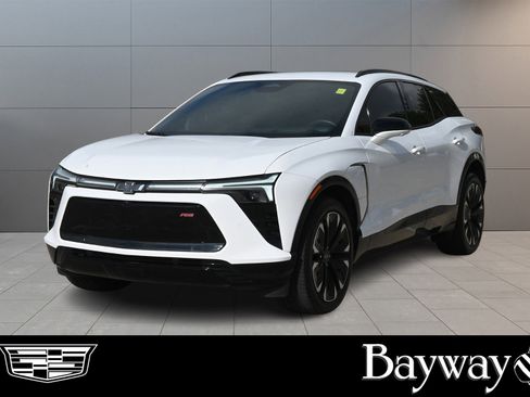 Used 2024 Chevrolet Blazer EV RS image 1
