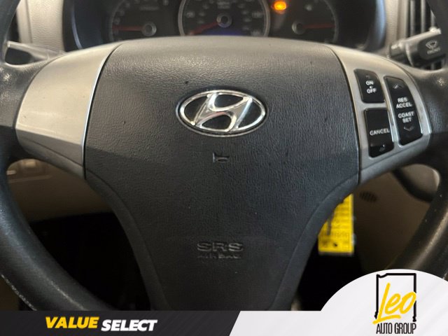 Used 2010 Hyundai Elantra GLS FWD image 11