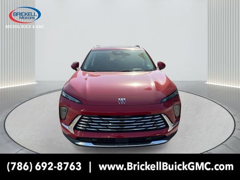 New 2025 Buick Envision Preferred image 2