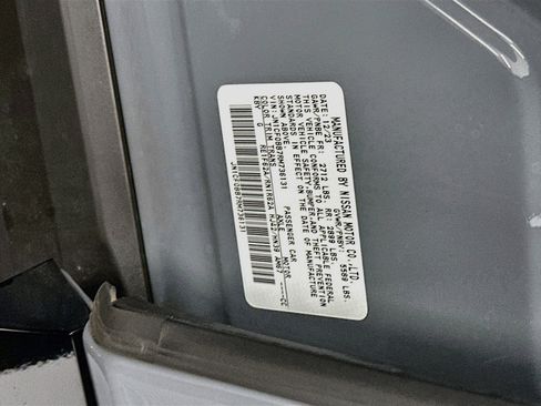 Used 2024 Nissan Ariya AWD image 12