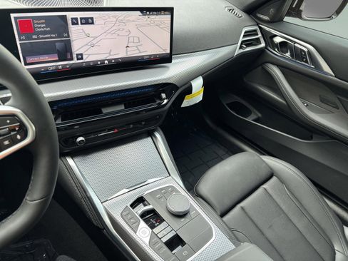 Used 2026 BMW 430i Coupe w/ M Sport Package RWD image 14