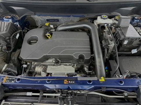 Used 2023 Chevrolet Equinox RS image 34