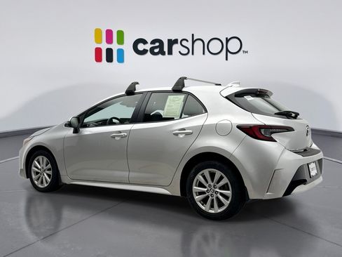 Used 2023 Toyota Corolla SE FWD image 3