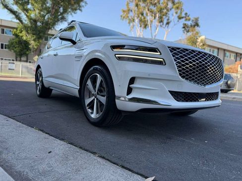 Used 2021 Genesis GV80 3.5T Advanced + AWD/4WD image 14