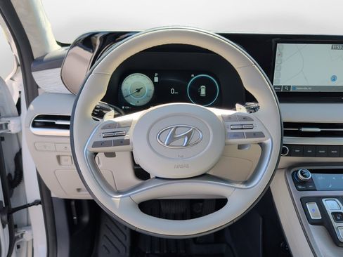 Used 2025 Hyundai Palisade Calligraphy image 10