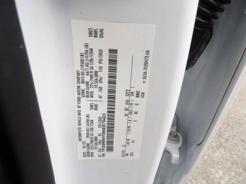 Used 2022 Ford F550 4x4 Crew Cab Super Duty w/ Power Equipment Group image 60